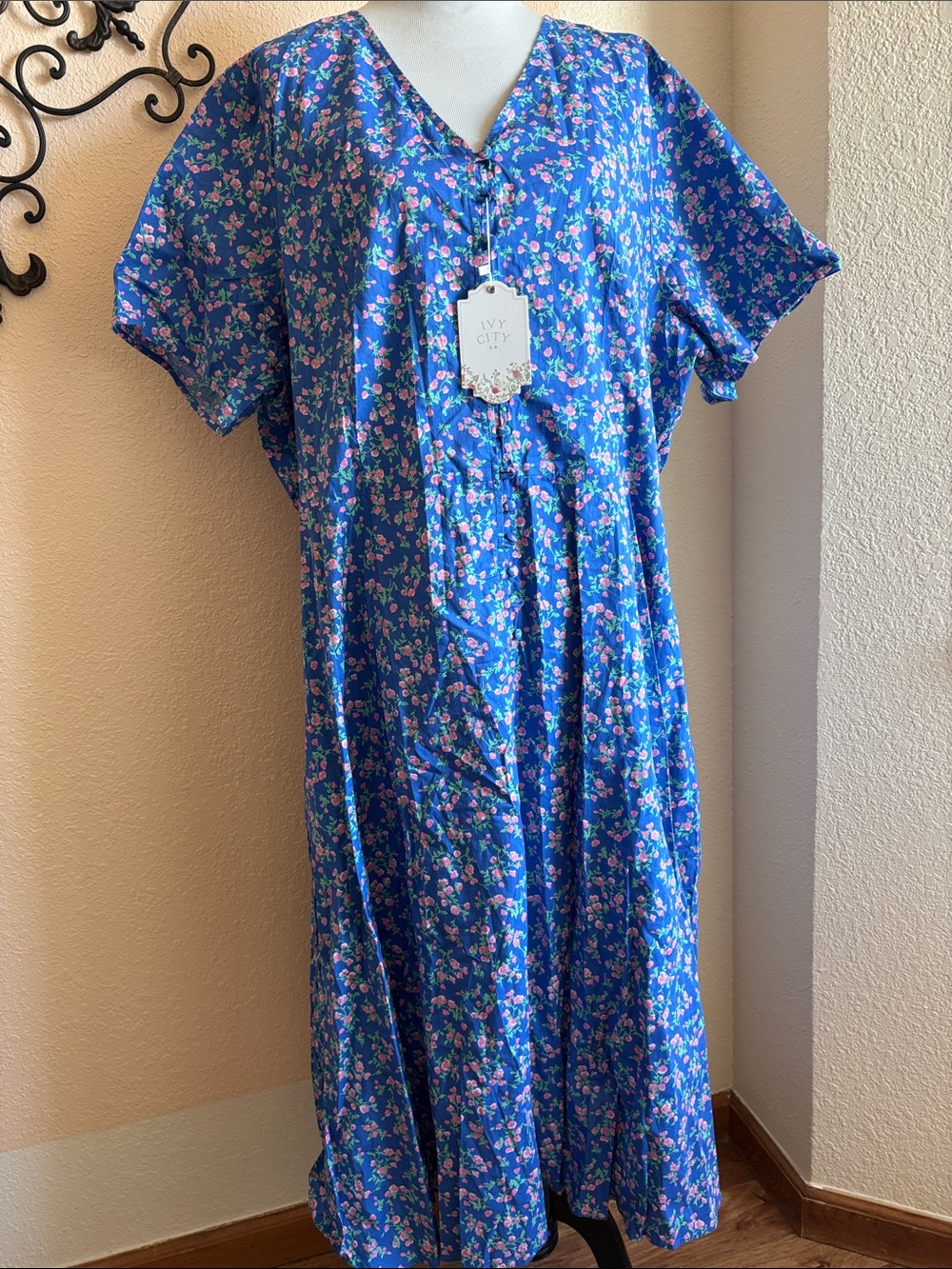 Allie Dress in Royal Blue by Ivy City Co Sz 24W